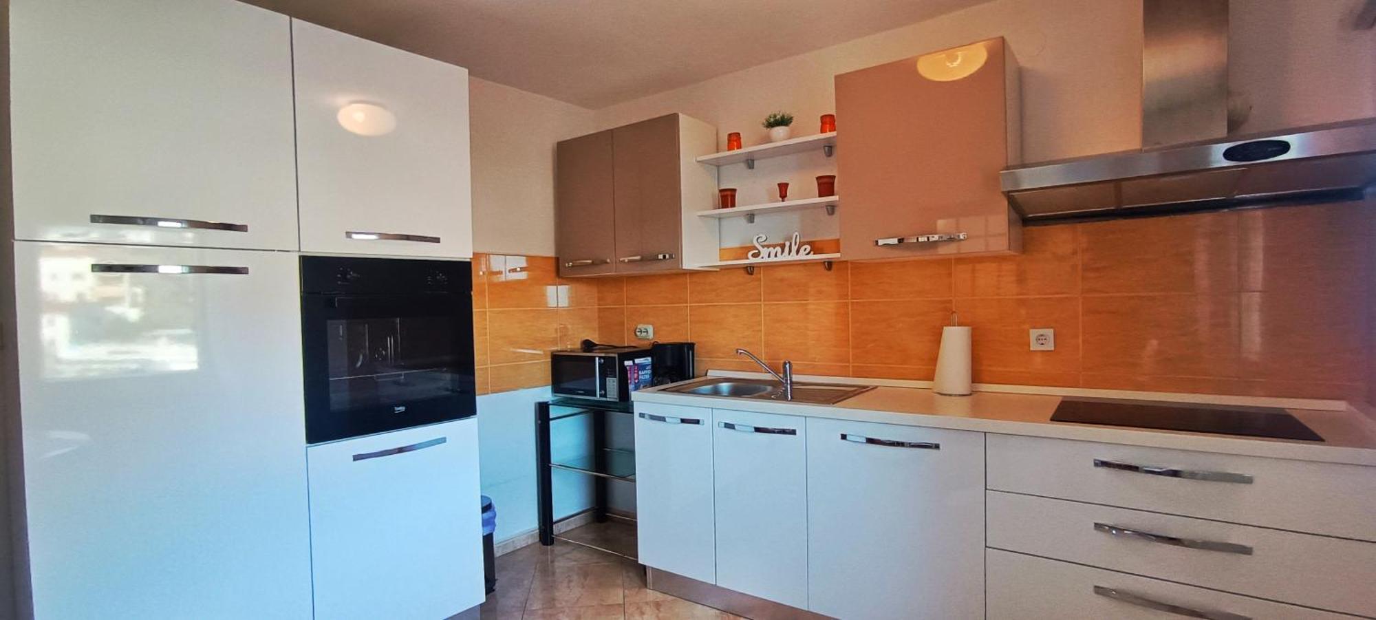 Lucy Apartment ราบัซ ภายนอก รูปภาพ