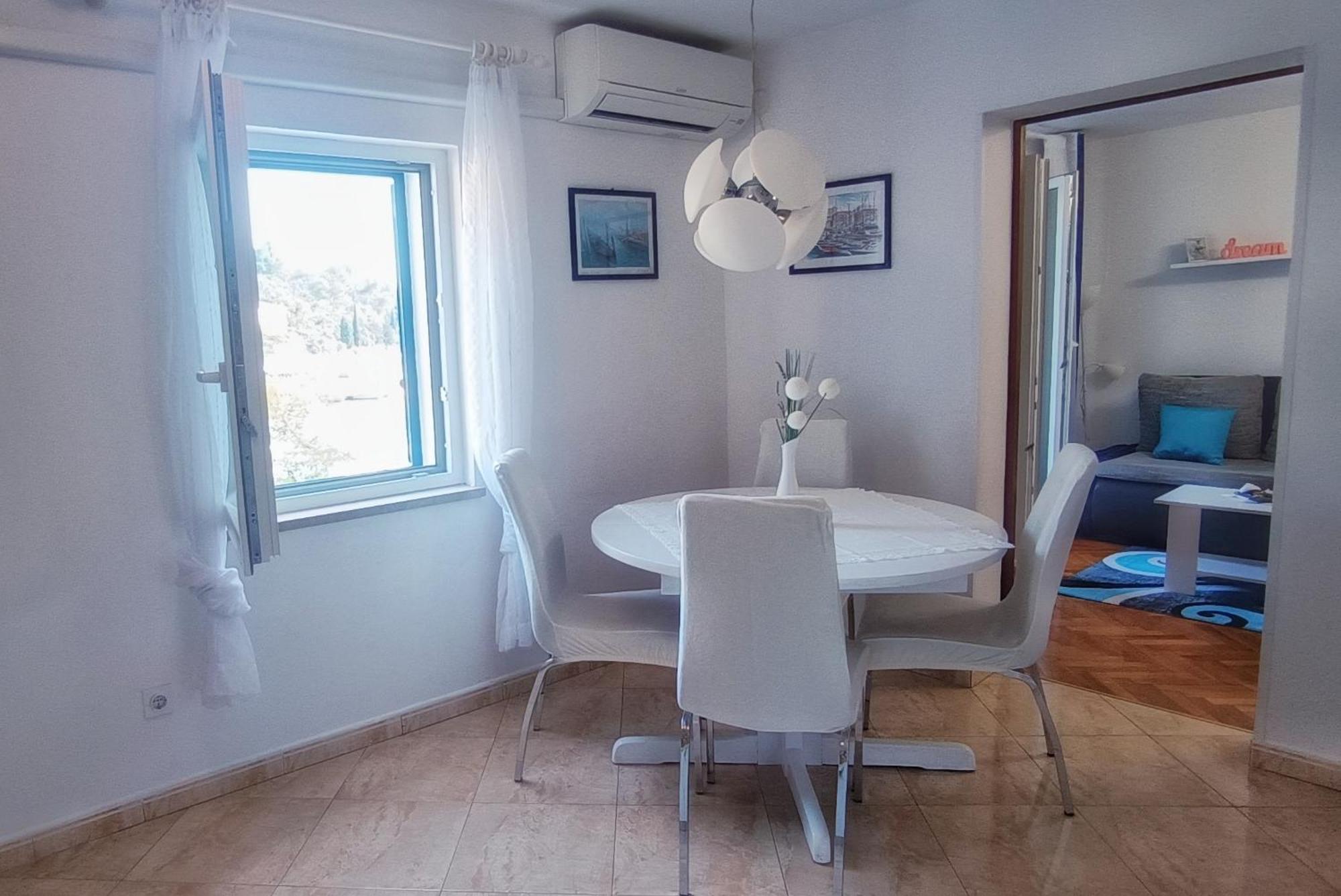 Lucy Apartment ราบัซ ภายนอก รูปภาพ